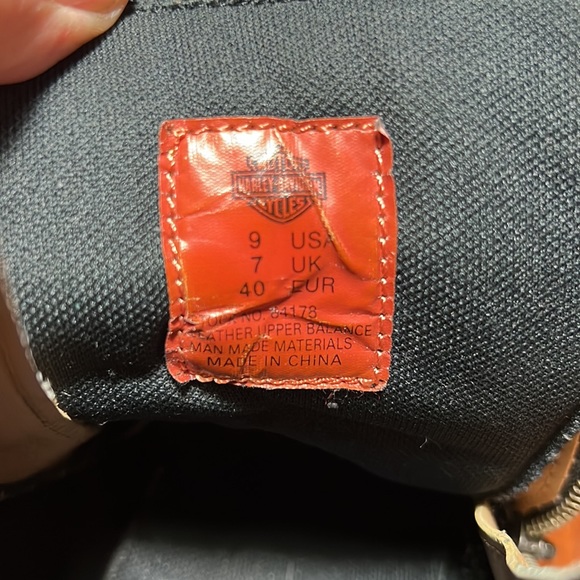 Harley-Davidson woman’s size 9 black leather boots. - Picture 9 of 12